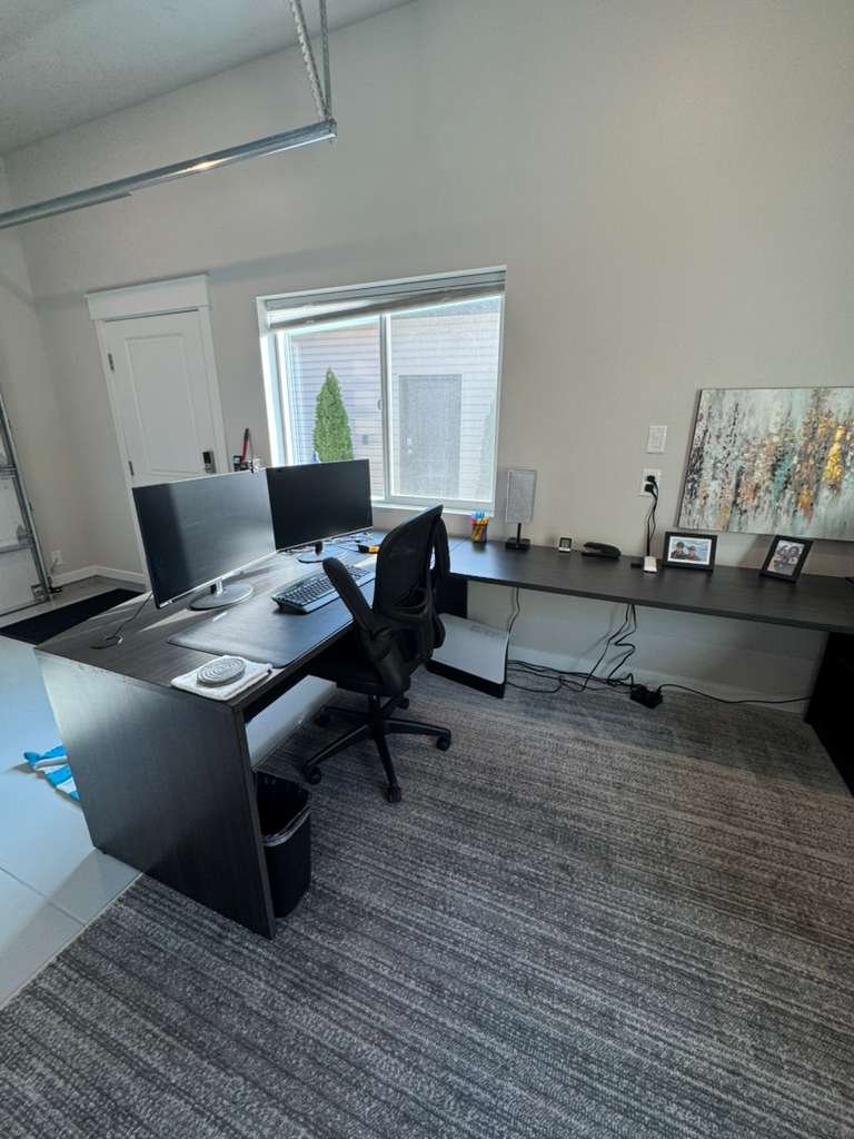 WhatsApp Image 2025-11-20 at 12.46.48 PM (2)